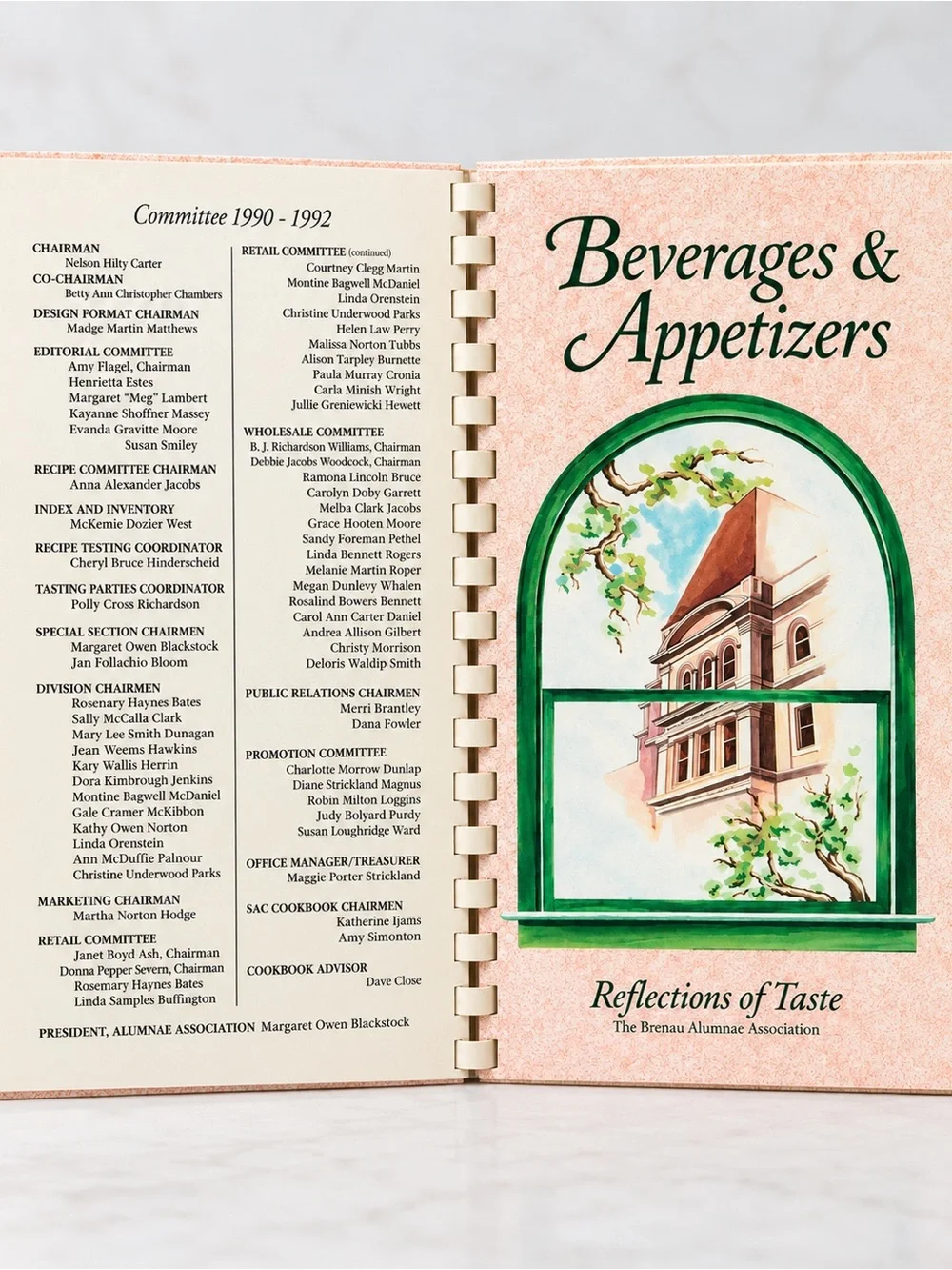 Vintage 1992 WINDOWS Reflections of Taste Brenau Alumnae Association Cookbook